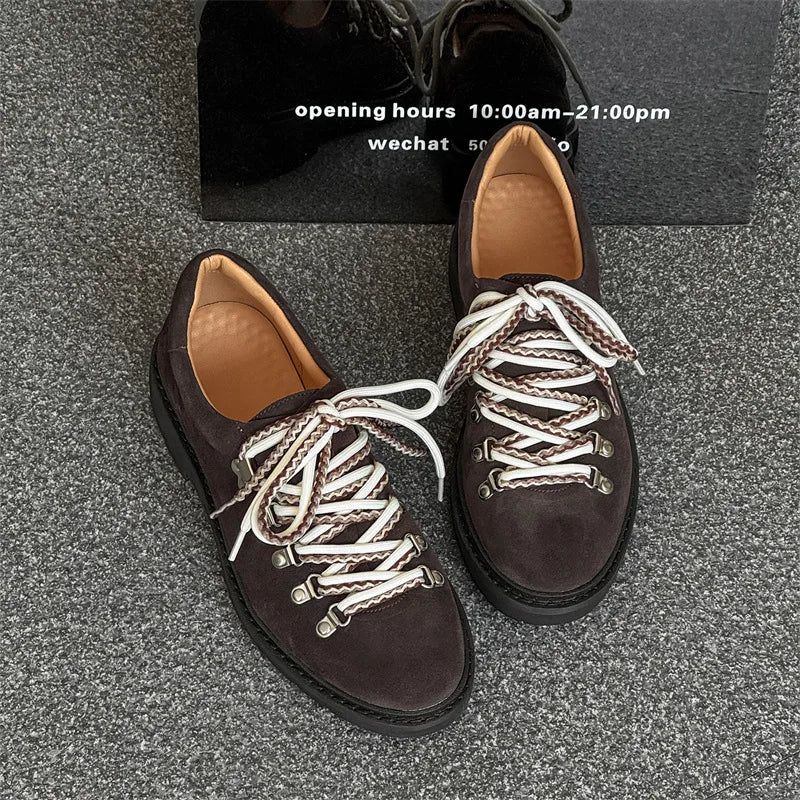 Designer Personalized Niche Trendy Men's Casual Leather Shoes Cow Suede Mens British Style Colorful Shoelaces Derby Shoe