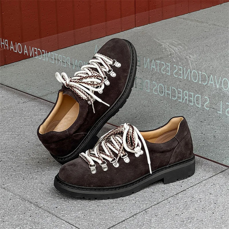 Designer Personalized Niche Trendy Men's Casual Leather Shoes Cow Suede Mens British Style Colorful Shoelaces Derby Shoe